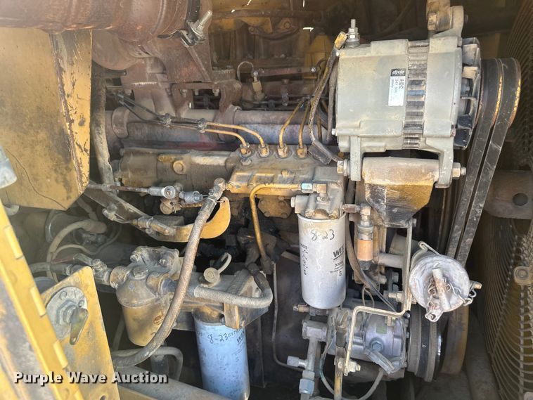 image for item EV5882 1997 Caterpillar 615CII elevating scraper