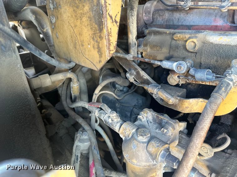 image for item EV5882 1997 Caterpillar 615CII elevating scraper