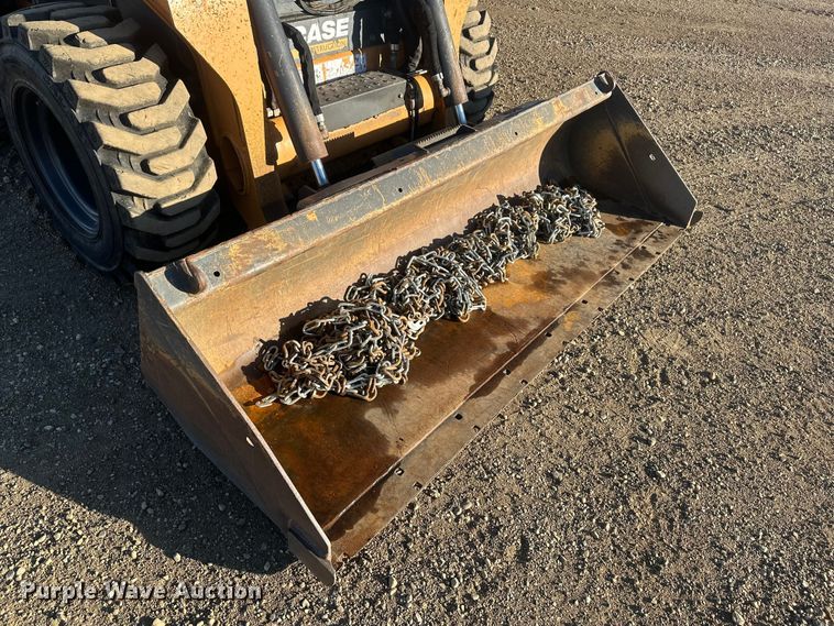 image for item EV5890 2019 Case SV280 skid steer loader