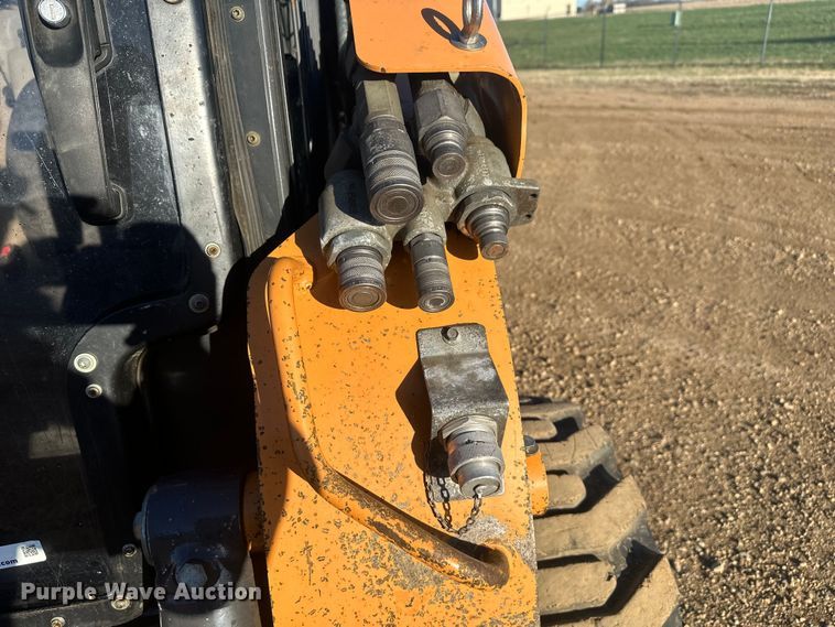 image for item EV5890 2019 Case SV280 skid steer loader