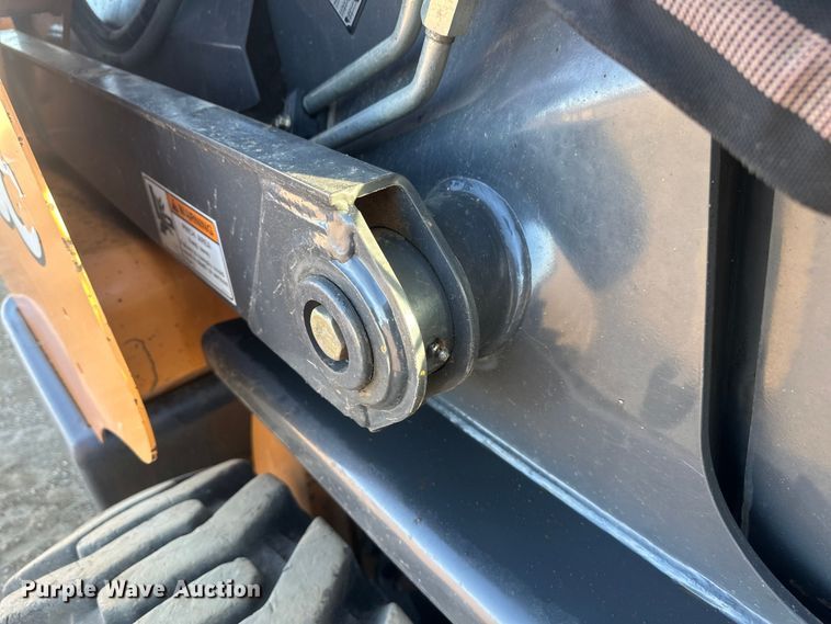 image for item EV5890 2019 Case SV280 skid steer loader