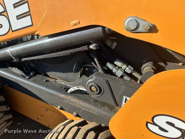 image for item EV5890 2019 Case SV280 skid steer loader