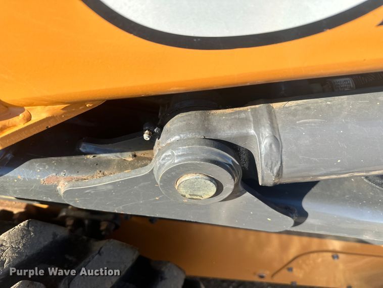 image for item EV5890 2019 Case SV280 skid steer loader