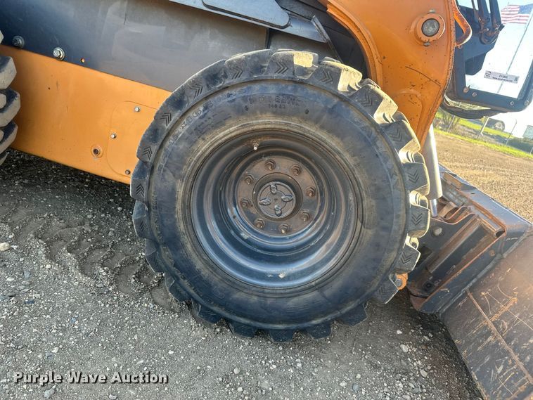image for item EV5890 2019 Case SV280 skid steer loader