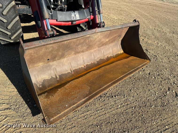image for item EV5891 2013 Case IH Farmall 95U MFWD tractor