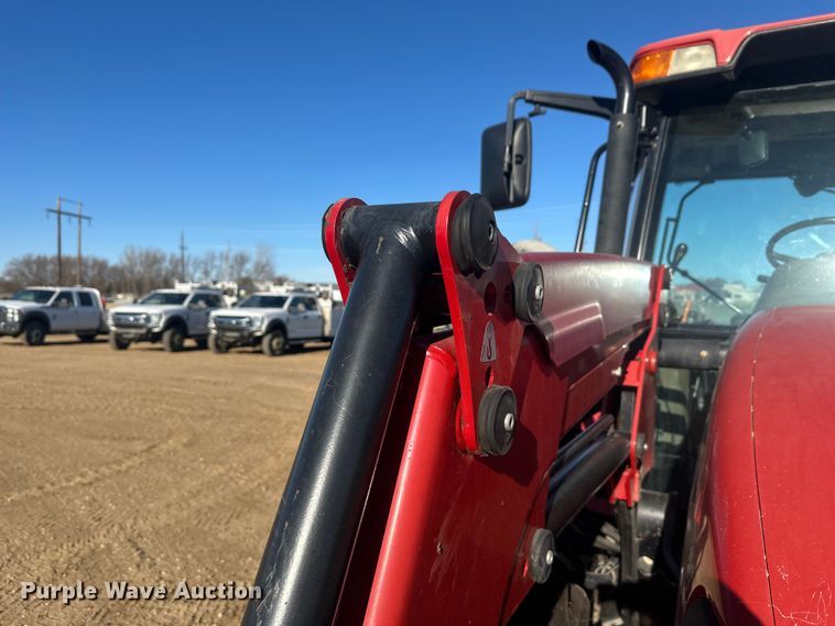 image for item EV5891 2013 Case IH Farmall 95U MFWD tractor