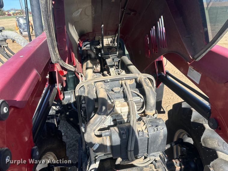 image for item EV5891 2013 Case IH Farmall 95U MFWD tractor