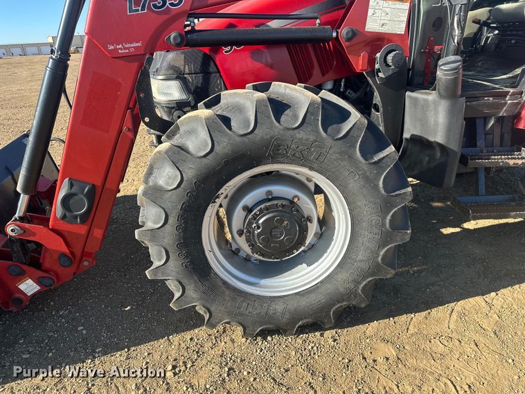 image for item EV5891 2013 Case IH Farmall 95U MFWD tractor