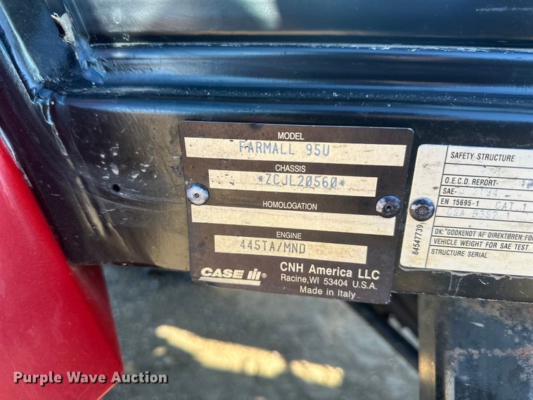 image for item EV5891 2013 Case IH Farmall 95U MFWD tractor
