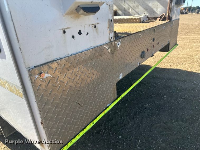 image for item EV5893 2017 Ford F550 Crew Cab utility / service truck