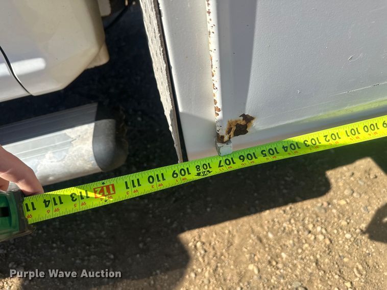 image for item EV5893 2017 Ford F550 Crew Cab utility / service truck