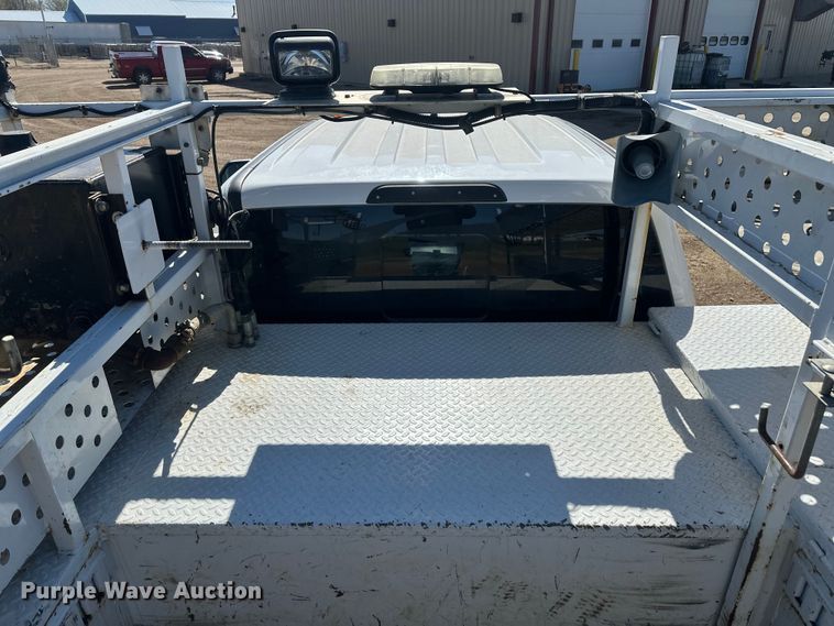 image for item EV5893 2017 Ford F550 Crew Cab utility / service truck