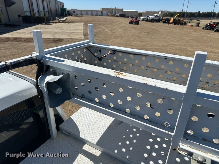 image for item EV5893 2017 Ford F550 Crew Cab utility / service truck