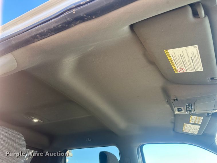 image for item EV5893 2017 Ford F550 Crew Cab utility / service truck