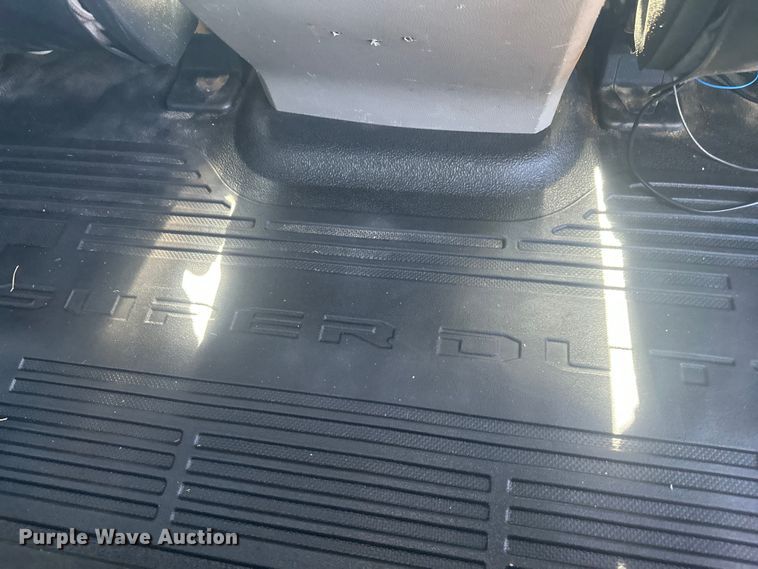 image for item EV5893 2017 Ford F550 Crew Cab utility / service truck