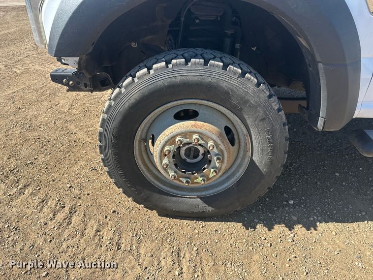 image for item EV5893 2017 Ford F550 Crew Cab utility / service truck