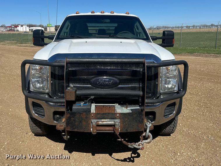 image for item EV5894 2011 Ford F450 Super Duty Crew Cab flatbed truck