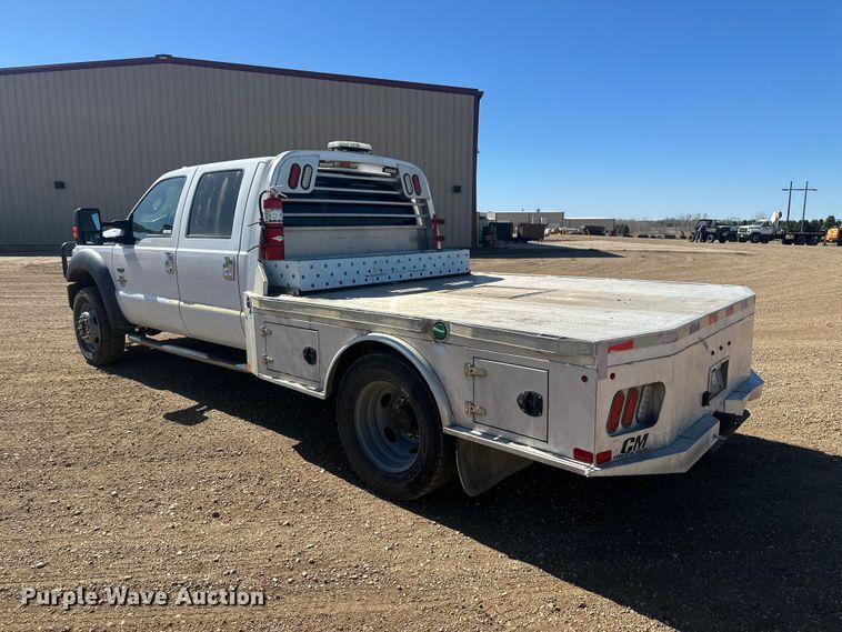 image for item EV5894 2011 Ford F450 Super Duty Crew Cab flatbed truck