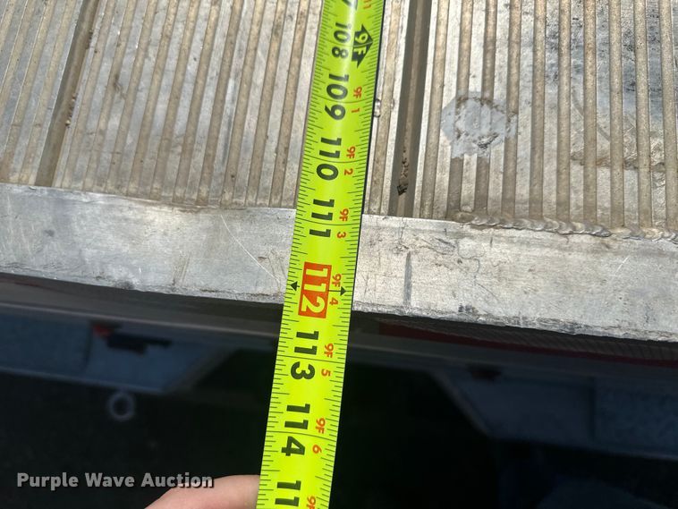 image for item EV5894 2011 Ford F450 Super Duty Crew Cab flatbed truck