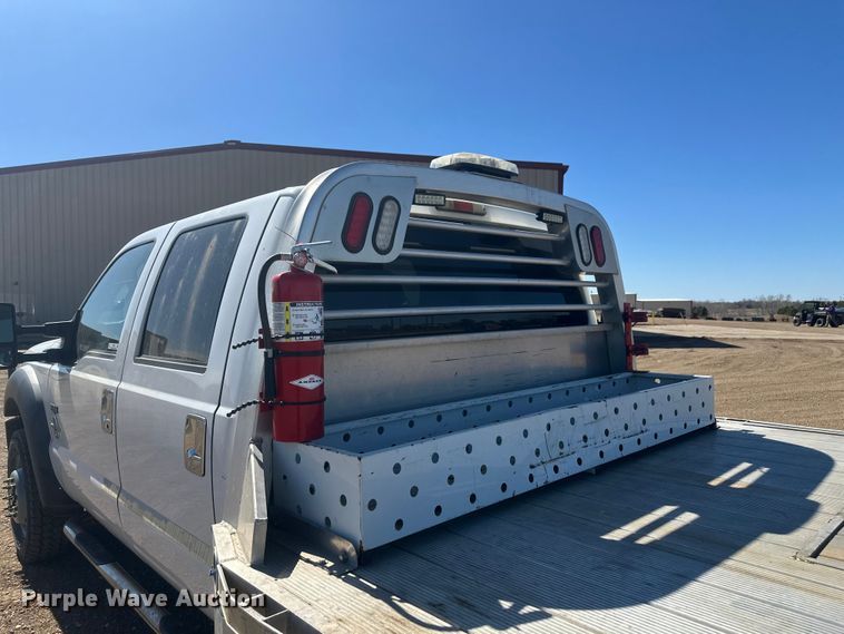 image for item EV5894 2011 Ford F450 Super Duty Crew Cab flatbed truck