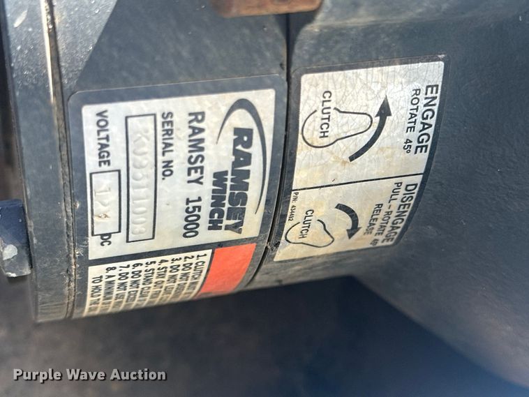 image for item EV5894 2011 Ford F450 Super Duty Crew Cab flatbed truck