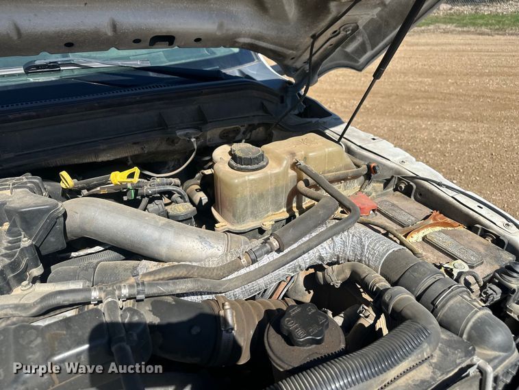 image for item EV5894 2011 Ford F450 Super Duty Crew Cab flatbed truck