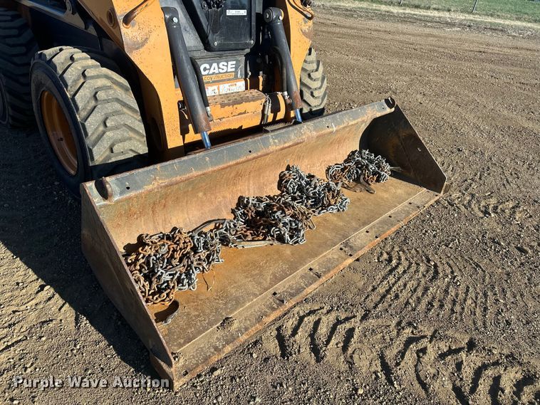 image for item EV5895 2015 Case SV280 skid steer loader