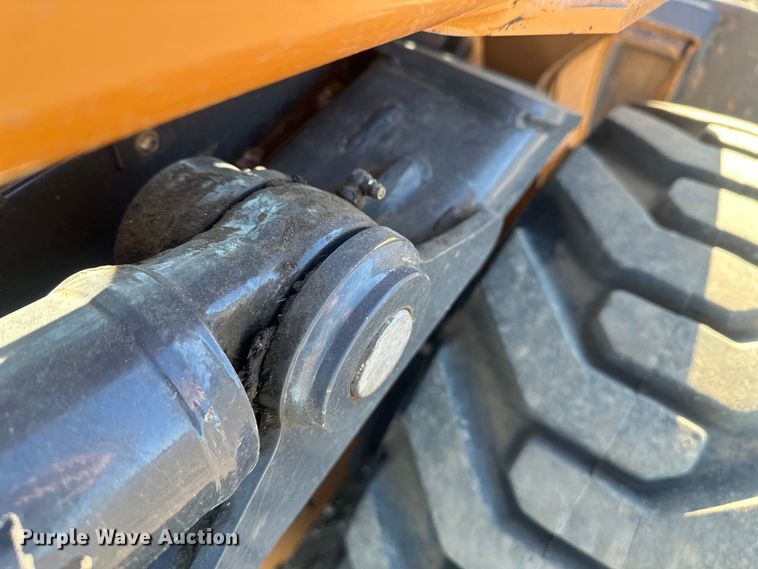 image for item EV5895 2015 Case SV280 skid steer loader