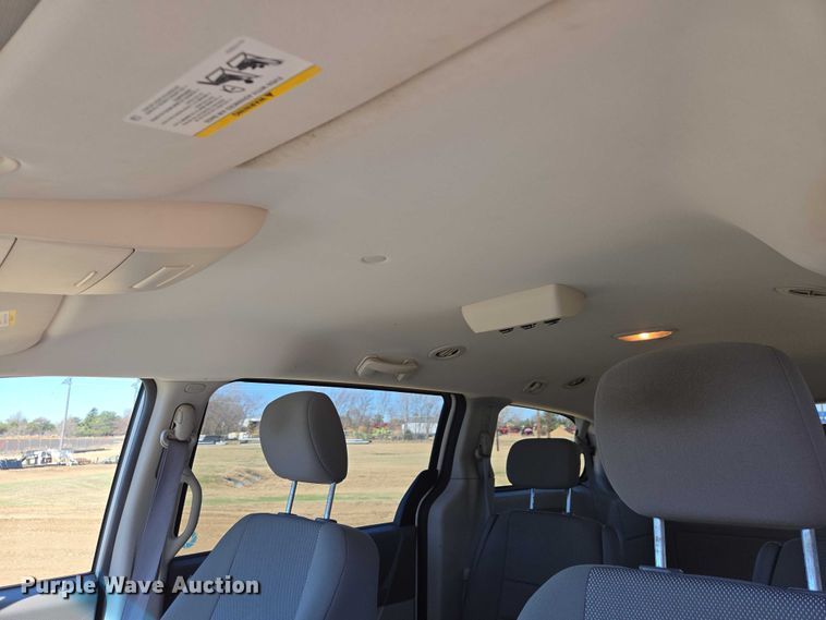 image for item EV5896 2008 Dodge Grand Caravan SE van