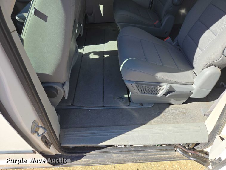 image for item EV5896 2008 Dodge Grand Caravan SE van