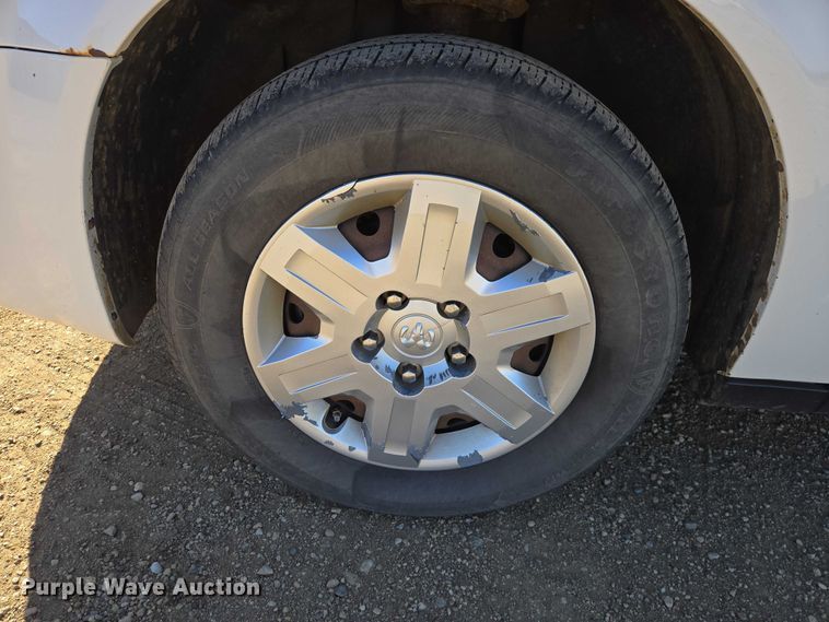 image for item EV5896 2008 Dodge Grand Caravan SE van