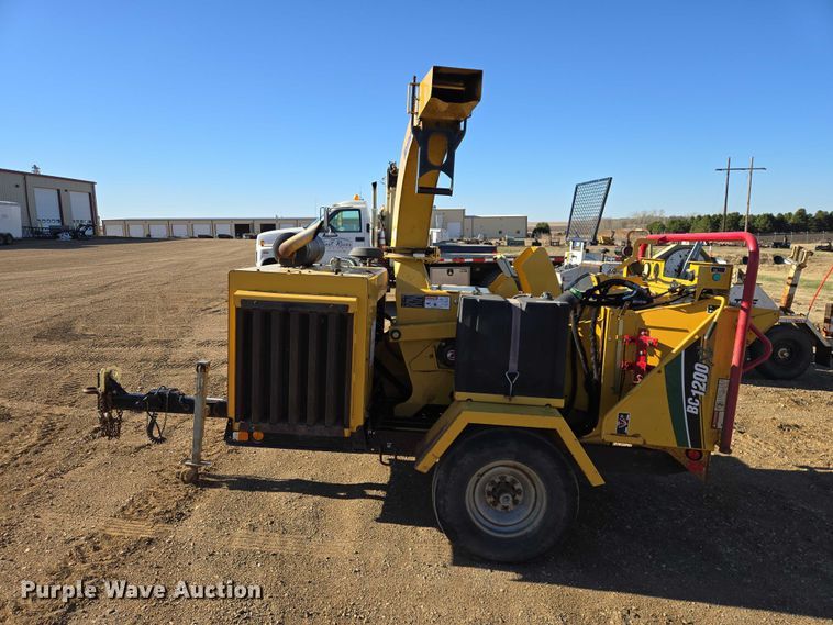 image for item EV5899 2012 Vermeer BC1200XL wood chipper