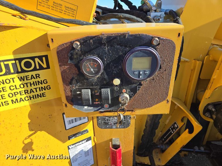 image for item EV5899 2012 Vermeer BC1200XL wood chipper