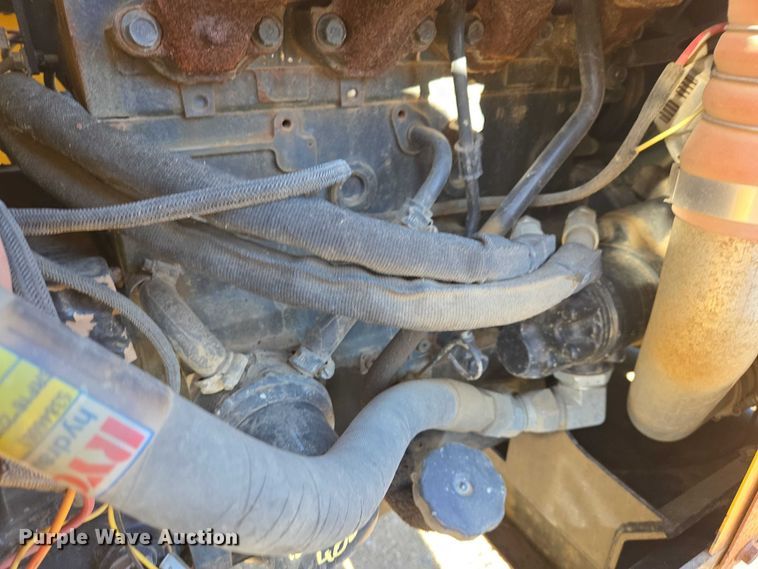 image for item EV5899 2012 Vermeer BC1200XL wood chipper