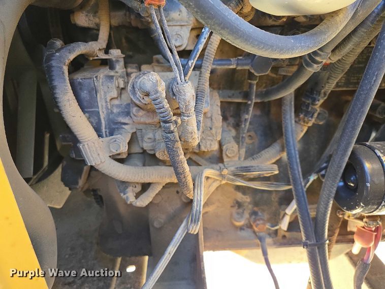 image for item EV5899 2012 Vermeer BC1200XL wood chipper