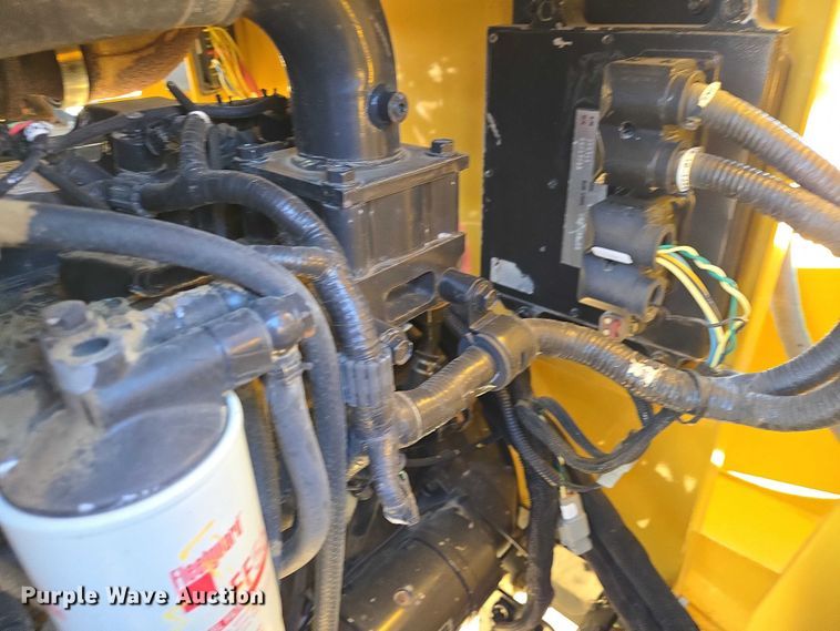 image for item EV5899 2012 Vermeer BC1200XL wood chipper