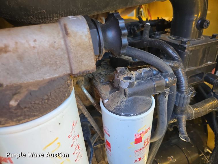 image for item EV5899 2012 Vermeer BC1200XL wood chipper