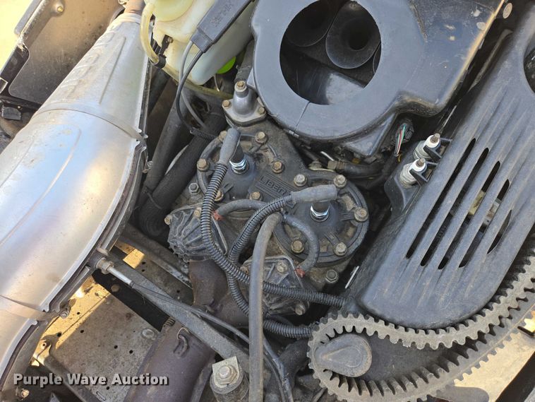 image for item EV5943 2011 Polaris 600 IQ Shift snowmobile