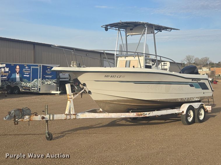 image for item EV5944 1995 Ranger 210C boat