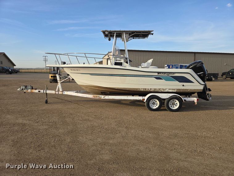 image for item EV5944 1995 Ranger 210C boat