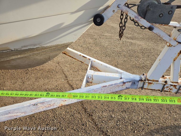 image for item EV5944 1995 Ranger 210C boat
