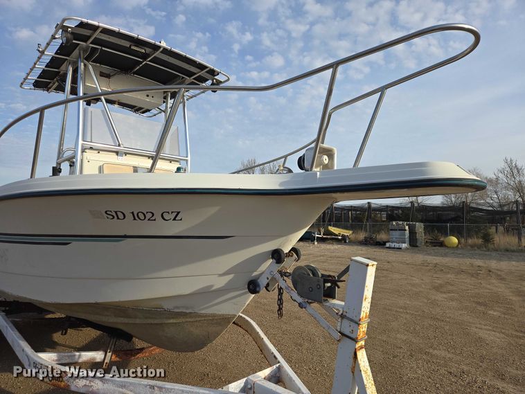 image for item EV5944 1995 Ranger 210C boat