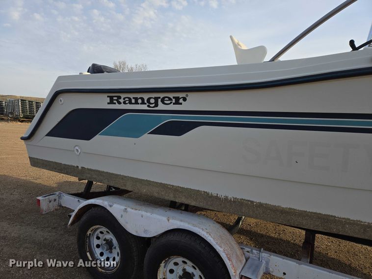 image for item EV5944 1995 Ranger 210C boat