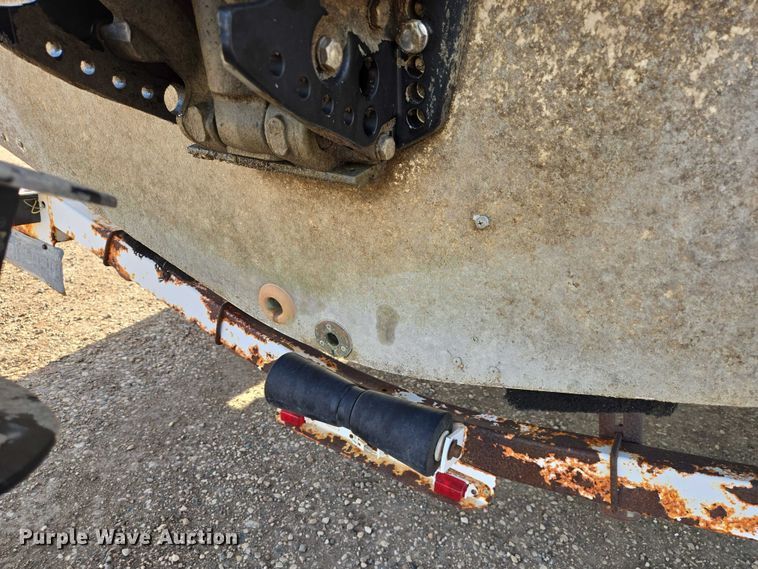 image for item EV5944 1995 Ranger 210C boat