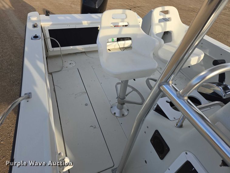 image for item EV5944 1995 Ranger 210C boat