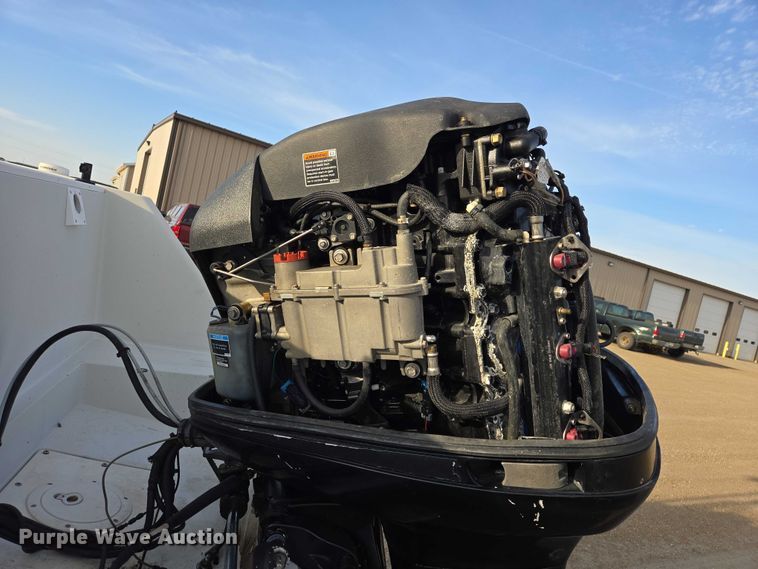 image for item EV5944 1995 Ranger 210C boat