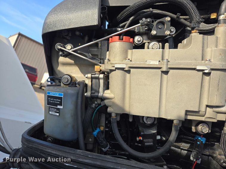 image for item EV5944 1995 Ranger 210C boat