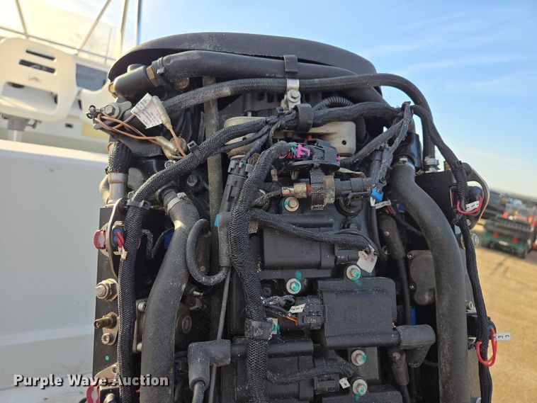 image for item EV5944 1995 Ranger 210C boat
