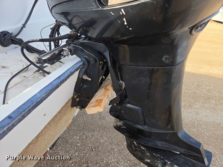 image for item EV5944 1995 Ranger 210C boat
