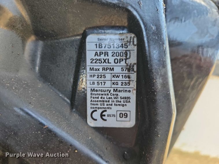 image for item EV5944 1995 Ranger 210C boat
